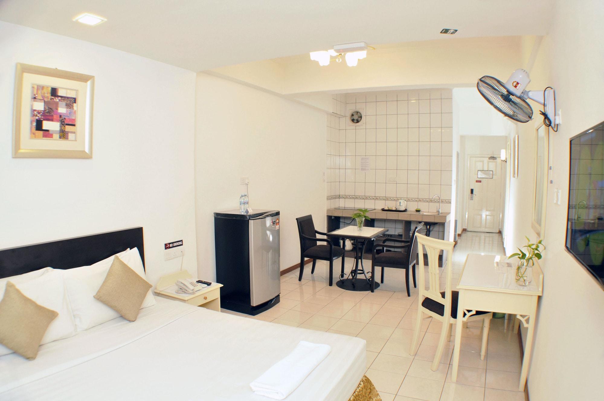 Promenade apartamento con servicio Kota Kinabalu Exterior foto