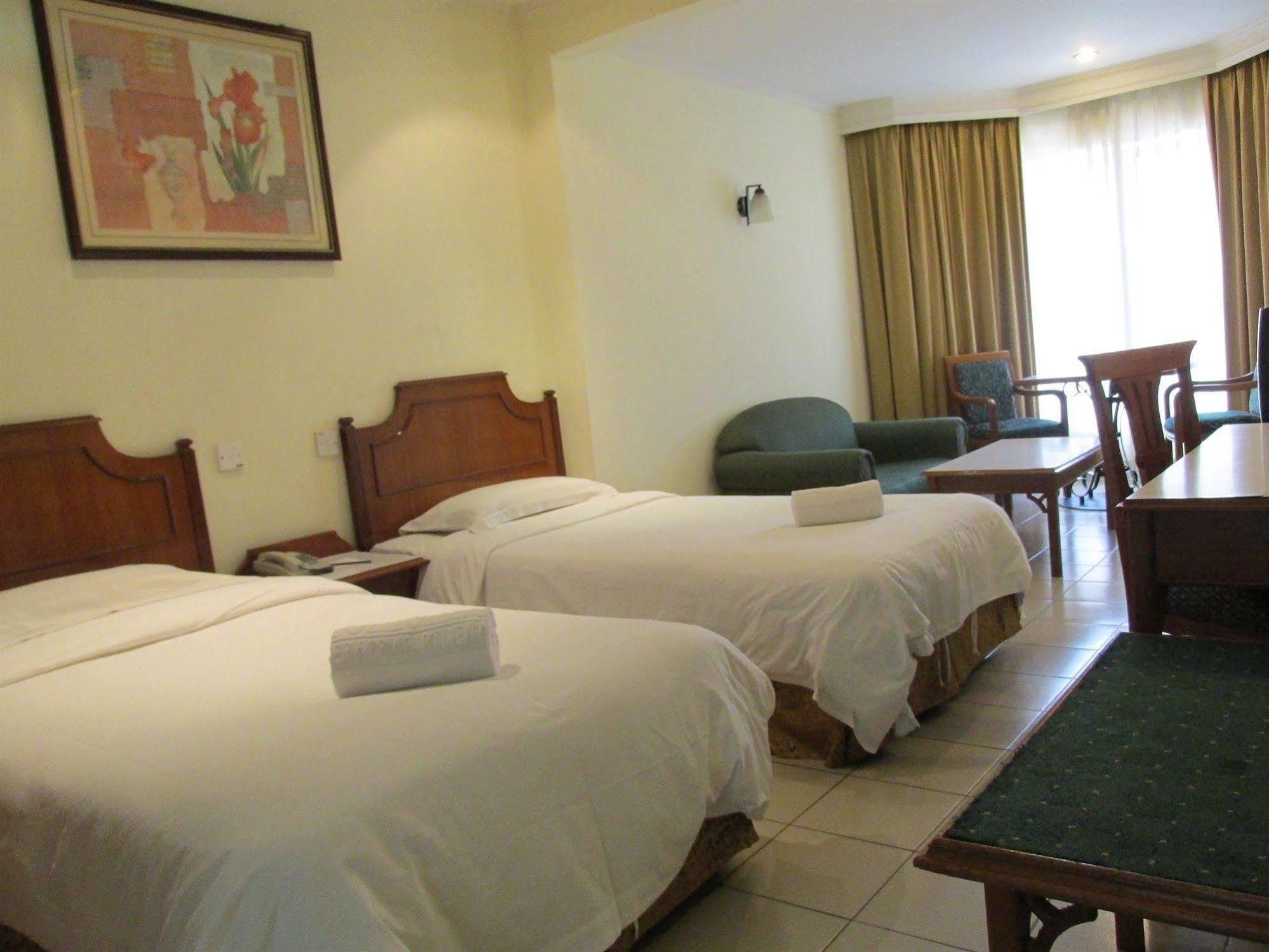 Promenade apartamento con servicio Kota Kinabalu Exterior foto