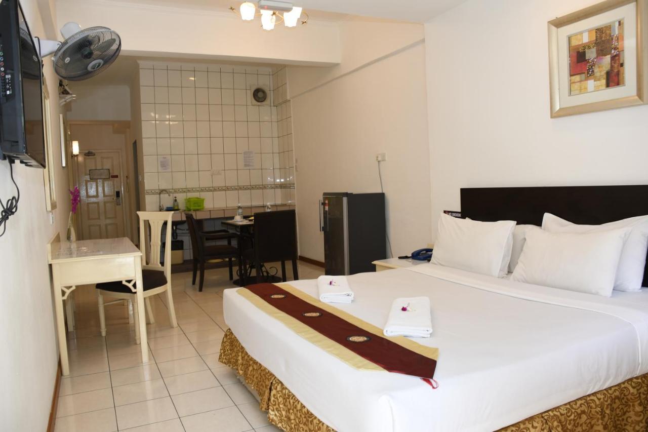 Promenade apartamento con servicio Kota Kinabalu Exterior foto